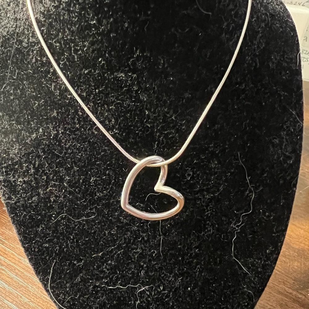 New Stainless Steel Heart Pendant Necklace